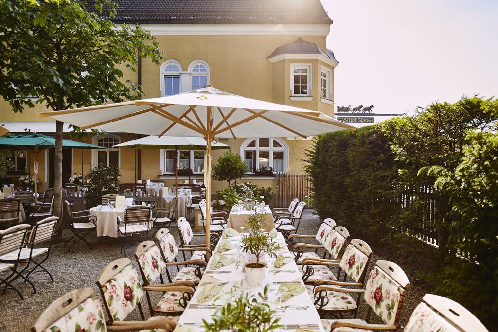 Hotel Gutsgasthof Stangl Vaterstetten Bagian luar foto