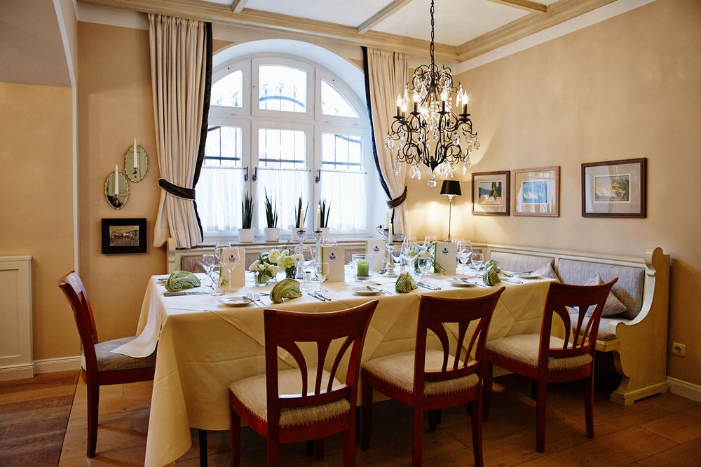 Hotel Gutsgasthof Stangl Vaterstetten Bagian luar foto