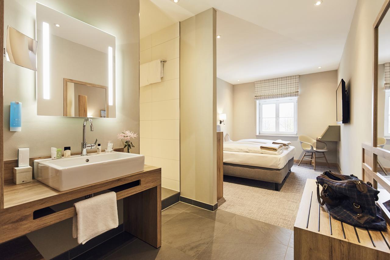 Hotel Gutsgasthof Stangl Vaterstetten Bagian luar foto